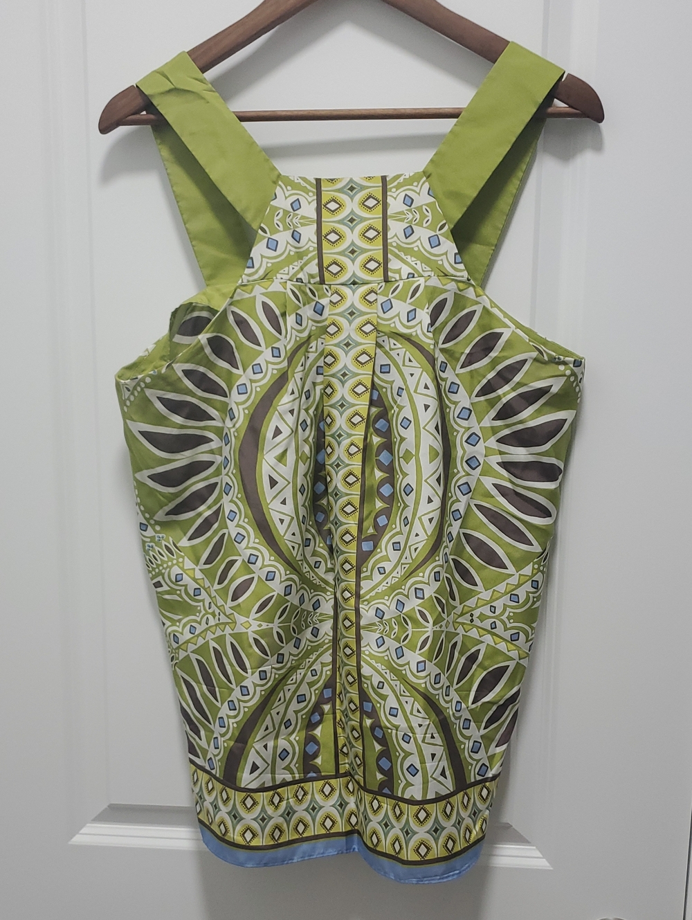 Geometric Silk Tank Top in Green & Blue Like New